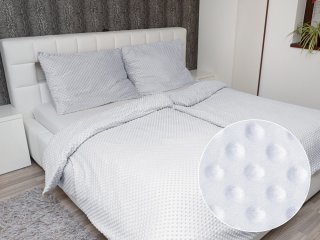 Hrejivé posteľné obliečky Minky 3D bodky MKP-025 Svetlo sivé - Biante.sk