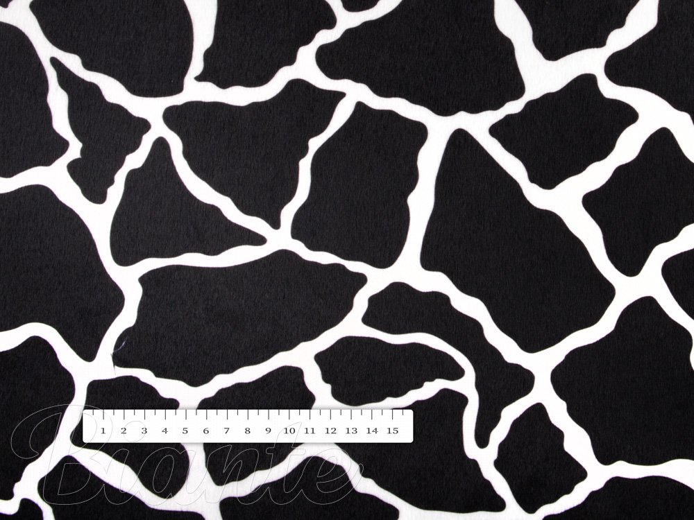 Sametová látka Tamara TMR-015 Černobílý žirafí vzor - šířka 155 cm - detail 3 - Biante.cz