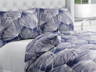 Bavlnené posteľné obliečky Sandra SA-414 Biele abstraktné páperie na modrom - Biante.sk