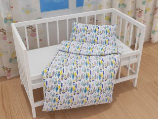 Detské bavlnené posteľné obliečky do postieľky Sandra SA-186 Modro-žlté pierka - detail 1 - Biante.sk