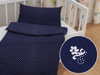 Detské bavlnené posteľné obliečky do postieľky Sandra SA-353 Drobné kytičky na tmavo modrom - Biante.sk