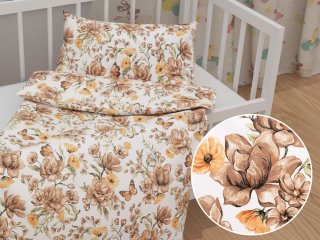 Detské bavlnené posteľné obliečky do postieľky Sandra SA-458 Hnedé kvety magnólie s motýlikmi na bielom - Biante.sk