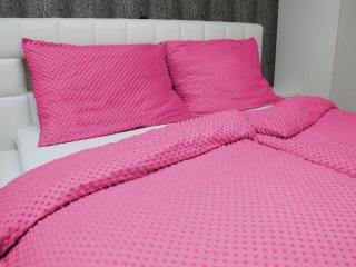 Hrejivé posteľné obliečky Minky 3D bodky MKP-020 Ružovo fialové - detail 1 - Biante.sk