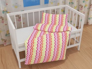 Detské bavlnené posteľné obliečky do postieľky Sandra SA-379 Žlto-ružovo-červené cik-cak pásiky - detail 1 - Biante.sk