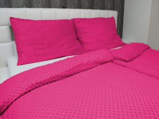 Hrejivé posteľné obliečky Minky 3D bodky MKP-018 Purpurové - detail 1 - Biante.sk