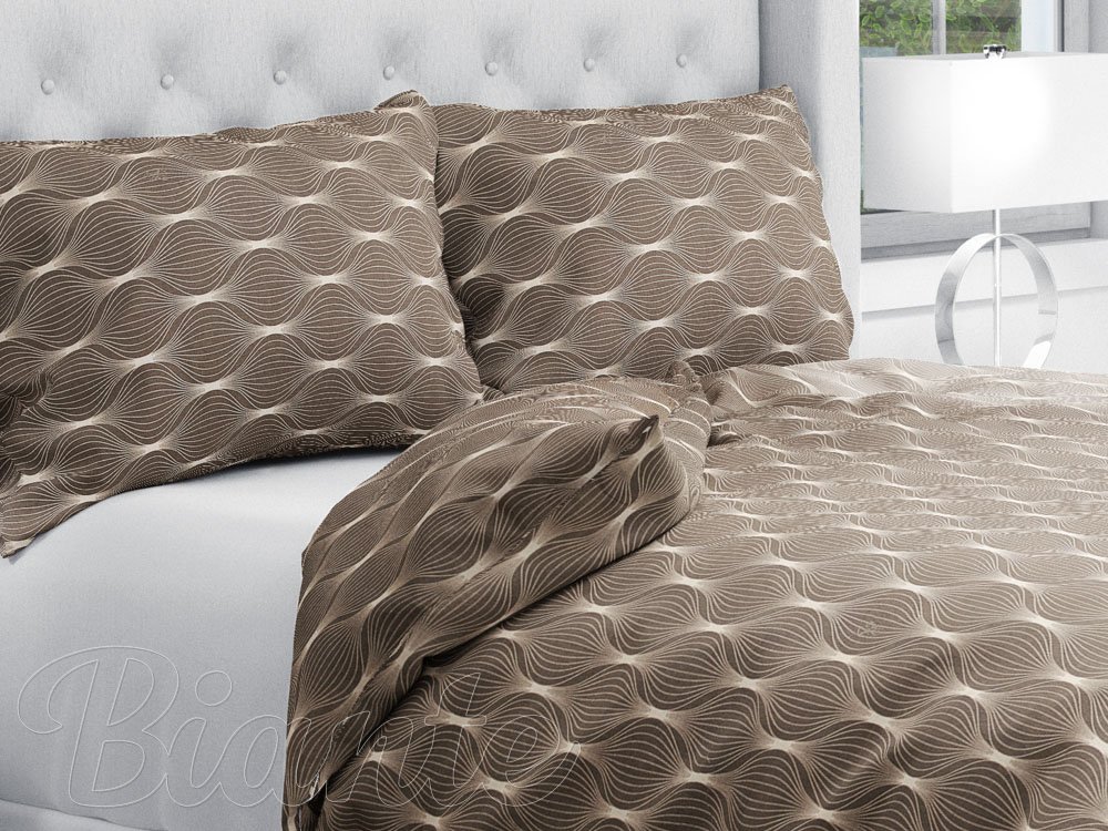 Bavlnené posteľné obliečky Sandra SA-445 Hnedé designové vlnky - Biante.sk