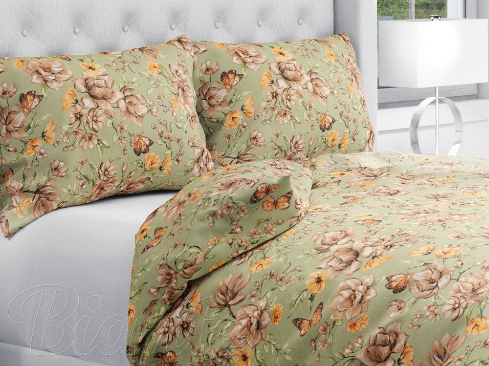 Bavlnené posteľné obliečky Sandra SA-472 Hnedé kvety magnólie na zelenom - Biante.sk
